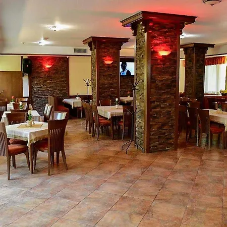 семеен ажур Hotel 2*