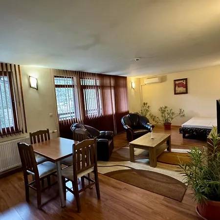 Hotel семеен ажур Kotel