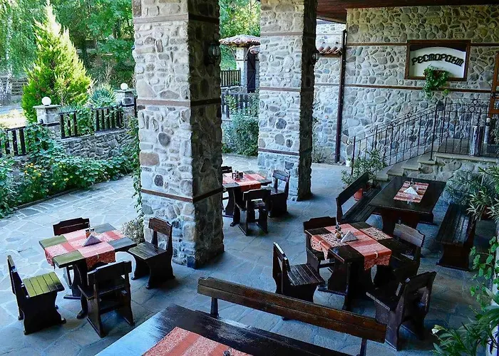 семеен ажур Hotel