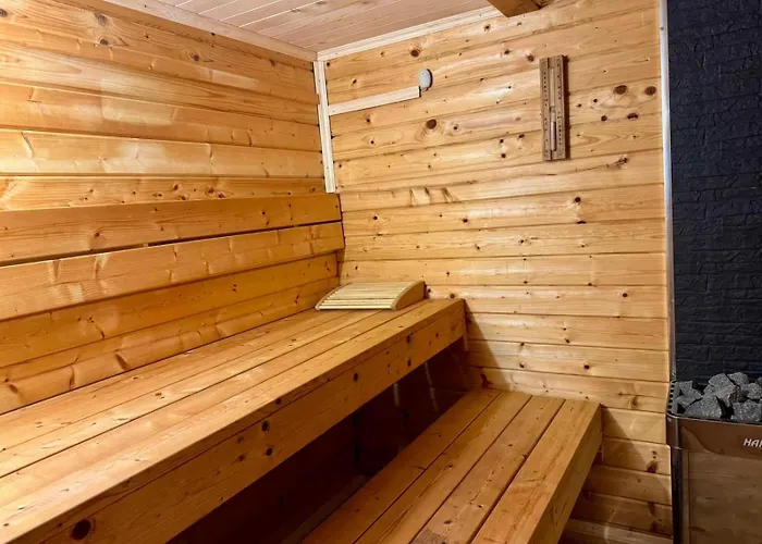 семеен ажур Hotel